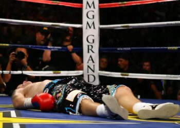 Британський боксер: «Це легендарний нокаут. Він мене просто вирубив»