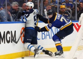 Сент-Луїс не залишив шансів Вінніпегу у плей-оф НХЛ