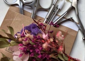 Як обрати інтернет магазин для придбання товарів для манікюру в Україні