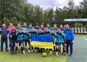 Дві юнацькі команди з Конотопа вийшли в 1/4 фіналу чемпіонату України з футболу!