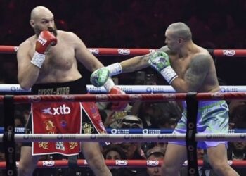 Техніка проти фізики: тренер оцінив поєдинки Усика з Ф’юрі та Джошуа