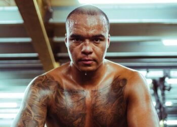 Едді Гірн: “Воррен припустився помилки, вибравши в суперники Вордлі Джастіса Хуні”