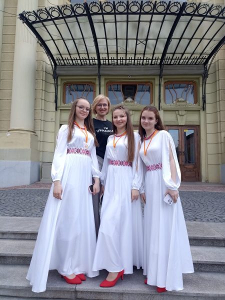 Конотопські вокалісти виступили на Міжнародному фестивалі-конкурсі «UA united- 2025»