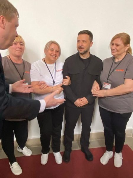 Кролевчанки зустрілися в Чехії з Президентом України