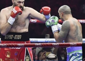 Майріс Брієдіс стверджує, що Ф’юрі повноцінно не готувався до реваншу з Усиком: “Габаритний, великий расп***яй”