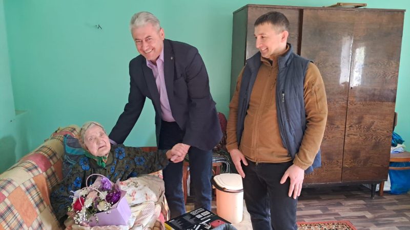 На Роменщині привітали шістьох ветеранів Другої світової війни + ФОТО