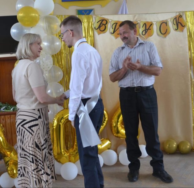 Очільниця Шосткинського району привітала  випускників Середино-Будської громади