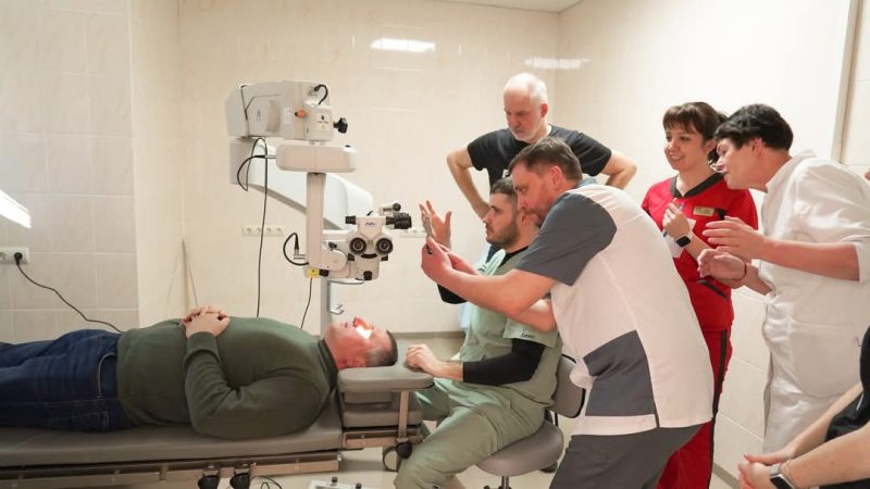 Офтальмологічне відділення Охтирської ЦРЛ отримало новітнє обладнання