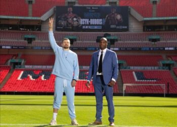 Олександр Гвоздик дав прогноз на бій Усик – Дюбуа 2