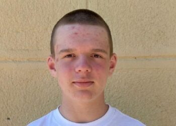 Підлітка, який рятував людей під час ракетного удару в Сумах, Президент нагородив новою престижною відзнакою