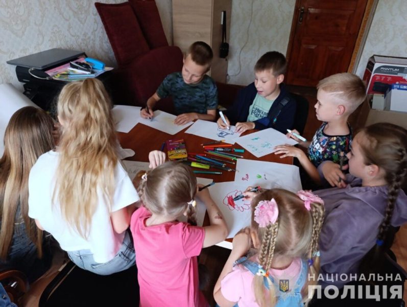 Поліцейські Шосткинщини провели майстер-клас з дітьми