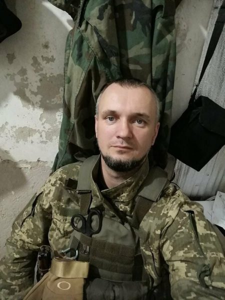 Схилимо голови. Волейбольний тренер, життя якого обірвалося на Луганщині