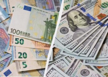 Скільки коштуватимуть 100 доларів в Україні: прогноз банкіра на червень