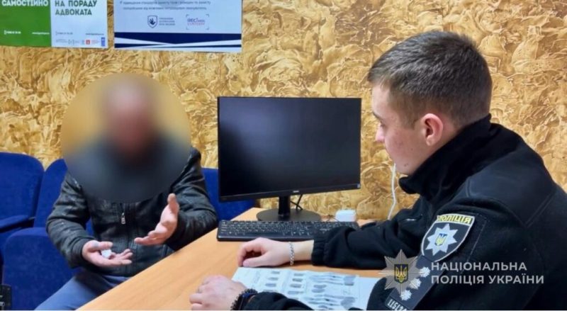 Спалив сарай та авто сусіда: на Конотопщині поліцейські повідомили зловмиснику про підозру