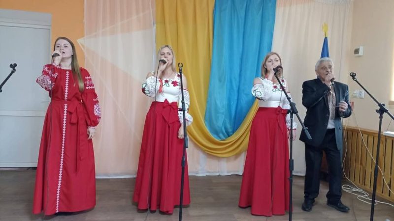 У День вишиванки у Шосткинському районі пройшли благодійні концерти на підтримку ЗСУ