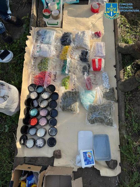 У рамках масштабної загальнодержавної спецоперації припинено діяльність потужного наркоугрупування, яке діяло на Сумщині