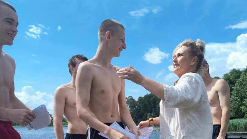 У Шостці на мосту Галенківського озера впала частина опори