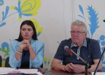 У Шостці за плетіння маскувальних сіток безробітні можуть отримати кошти