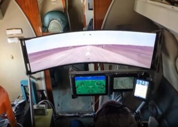 В РФ “першими у світі” випробували технології для надзвукового цивільного літака (відео)