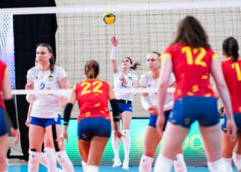 Вдалий старт. Жіноча збірна України розібралася з Іспанією