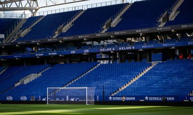 ВІДЕО. Матч Еспаньола та Барселони був призупинений. Що сталося?