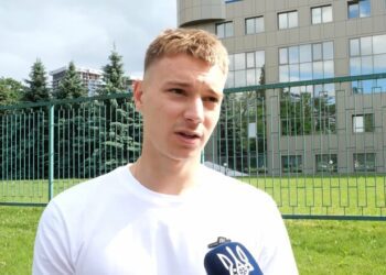 ВІДЕО. Молодіжка вирушила на збори. Бражко розповів про свої емоції