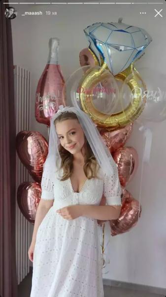 ВІДЕО. Наречена гравця київського Динамо шумно відсвяткувала дівич-вечір