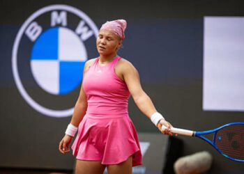 ВІДЕО. Що за підтримка! Мама Шнайдер: «Якщо ти програєш цей, то я піду»