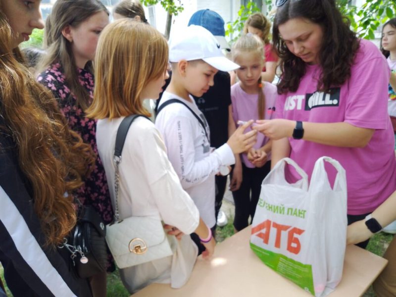 Вихованці Шосткинського ЕкоЦентру прийняли участь у цікавому квесті &ldquo;Пізнавай природу,а не знищуй&rdquo;(+фото)