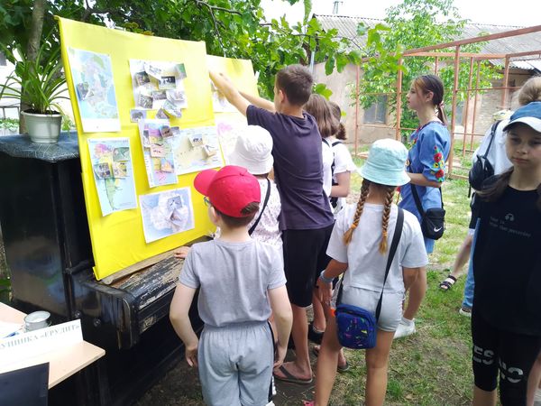Вихованці Шосткинського ЕкоЦентру прийняли участь у цікавому квесті &ldquo;Пізнавай природу,а не знищуй&rdquo;(+фото)