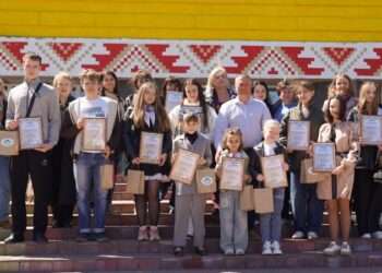 ВІТАЄМО ТАЛАНОВИТИХ ДІТЕЙ ОХТИРКИ!