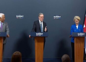 ЄС і Британія на саміті закликали РФ продемонструвати готовність до миру в Україні