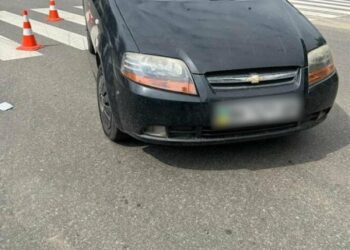 У Сумах 78-річний водій на переході збив жінку з 3-річною дитиною