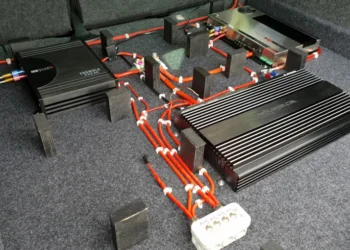 купити Підсилювач звуку для авто