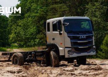 На український ринок вийшла нова доступна модель вантажівки 4х4 (ФОТО)