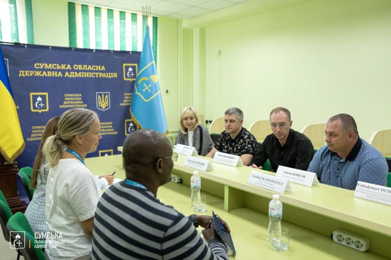 15 прикордонних громад Сумщини отримали автобуси від міжнародних партнерів