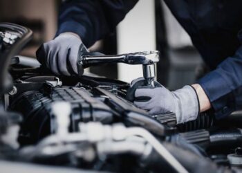 Три смертельно небезпечні поломки автомобіля, які не можна ігнорувати