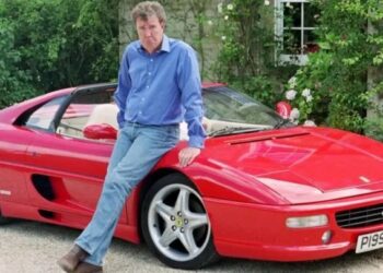 На аукціон виставили ексклюзивний суперкар Джеремі Кларксона (ВІДЕО)