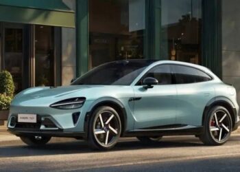 Xiaomi виводить на ринок швидкісний електричний спорткар за ціною Toyota Camry (ФОТО)