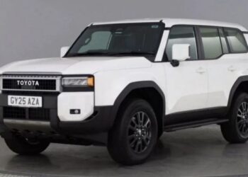 Найдивніший Prado: Toyota представила фургон-позашляховик із великим багажником (ФОТО)
