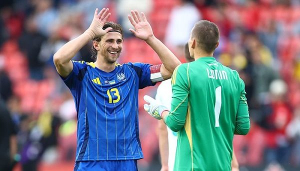 Воробей: Ребров має розуміти, що обойма національної збірної – це не лише 20 чоловік Воробей: Ребров має розуміти, що обойма національної збірної – це не лише 20 чоловік