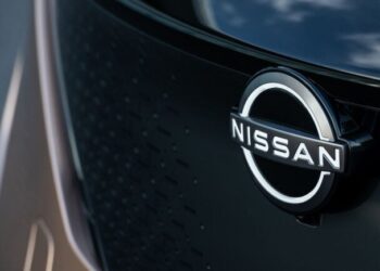Зображення нового стильного седана Nissan злили в мережу