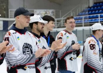 Континентальний кубок: чемпіон України з хокею дізнався суперників