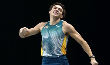 Дюплантіс встановив світовий рекорд у стрибках із жердиною &ndash; 6.28 м