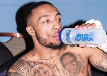 Джо Галлехер: “У березні 2026 року Зелфа Барретт буде готовий до бою за титул”