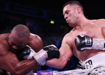 Джозеф Паркер може провести третій бій проти Дерека Чісори