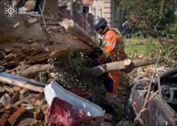 У Верхньосироватській громаді тривають аварійно-відновлювальні роботи після ворожої атаки