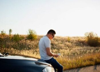 Що робити, якщо пальне закінчилося у дорозі