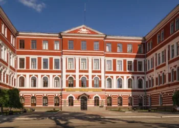 Кам’янець-Подільський національний університет імені Івана Огієнка тепер стане Подільським держуніверситетом: чим це загрожує