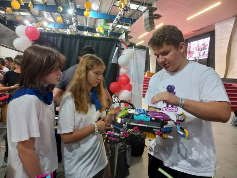 Конотопці здобули призове місце на Всеукраїнському фестивалі FIRST LEGO League + Robotica UA